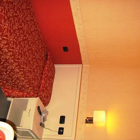 Mosca Hotell Monza